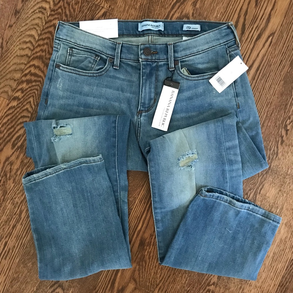 Banana Republic straight leg jeans. Size 29.